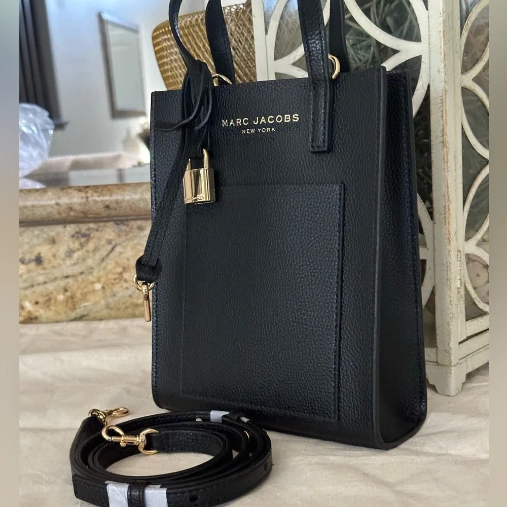 Marc Jacobs Micro Tote Leather HandBag/Crossbody With Detachable Strap-BLACK - Picture 6 of 10